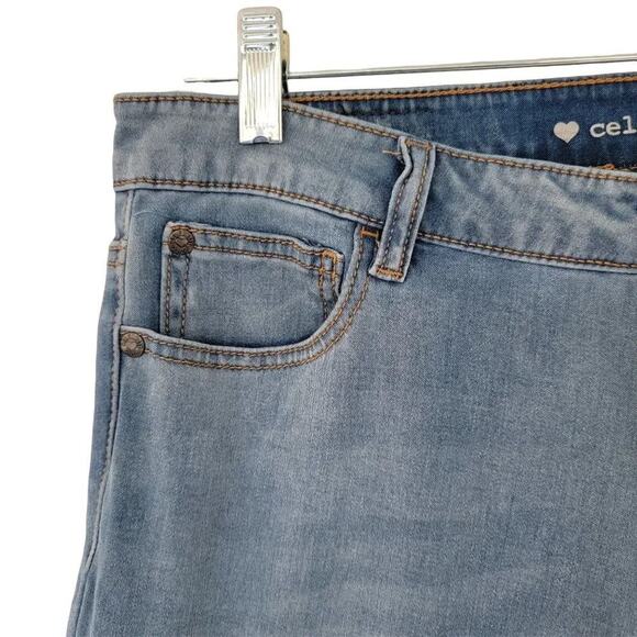 Celebrity Pink Skinny Jeans Womens Size 13 Juniors Blue Light Wash Stretch Denim - Picture 3 of 13